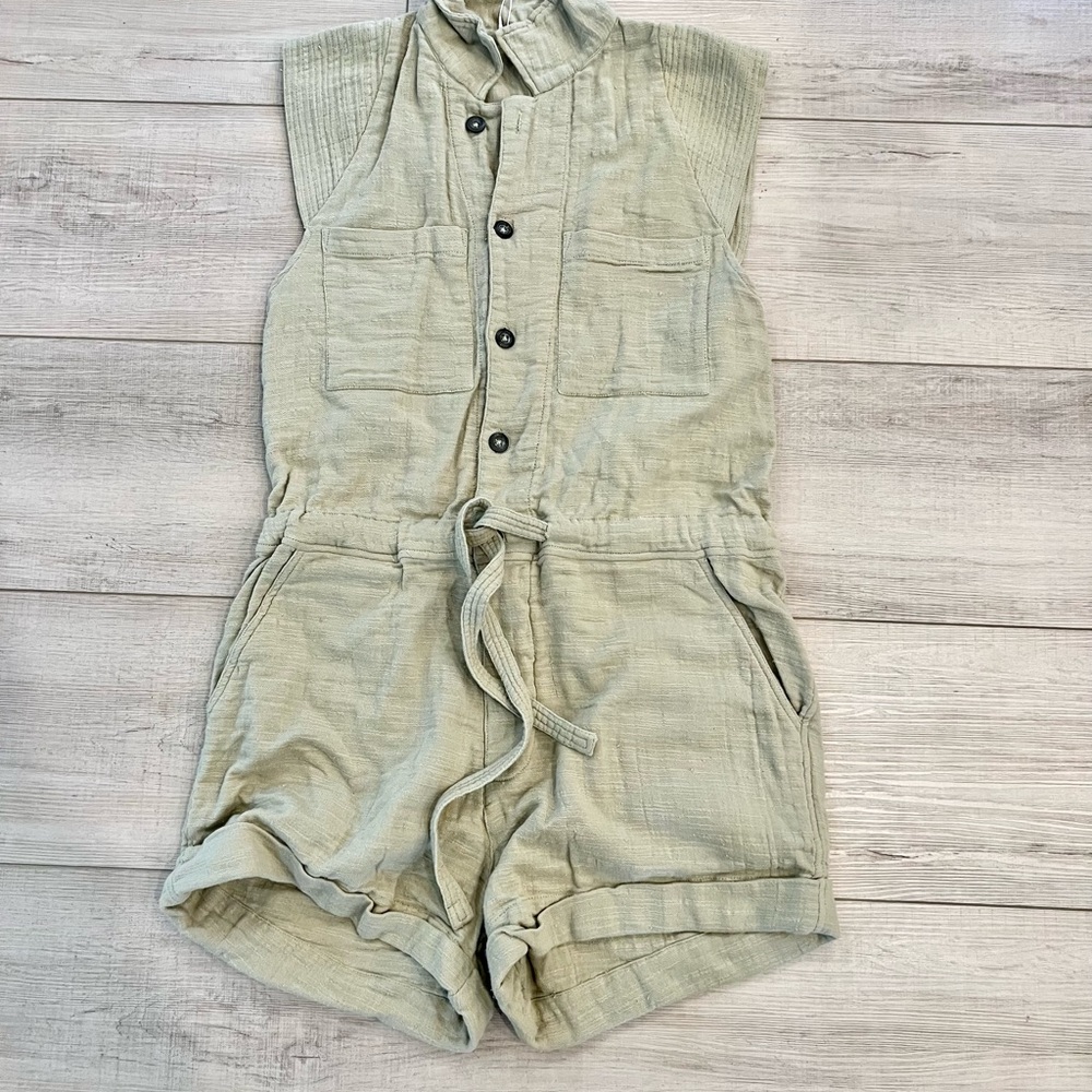 Free people moss romper. new with tags